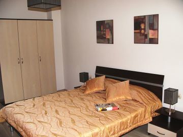 Vip Apartments - Lyuben Karavelov Street Sofia Eksteriør billede