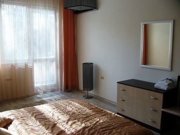 Vip Apartments - Lyuben Karavelov Street Sofia Eksteriør billede
